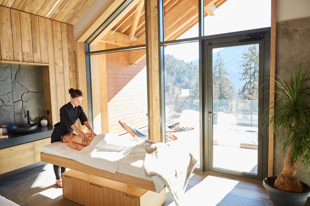 Pure Montagne Resort and Spa 38/66