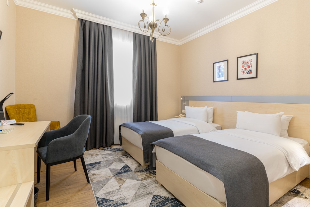 STANDARD, TWIN BEDS