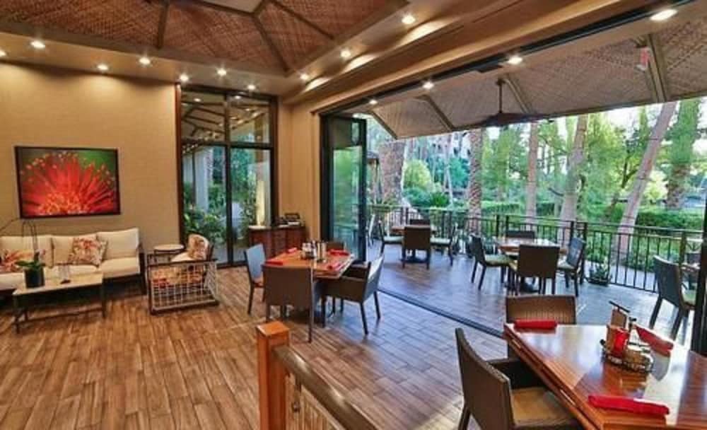 Tahiti Village Resort And Spa 35/50