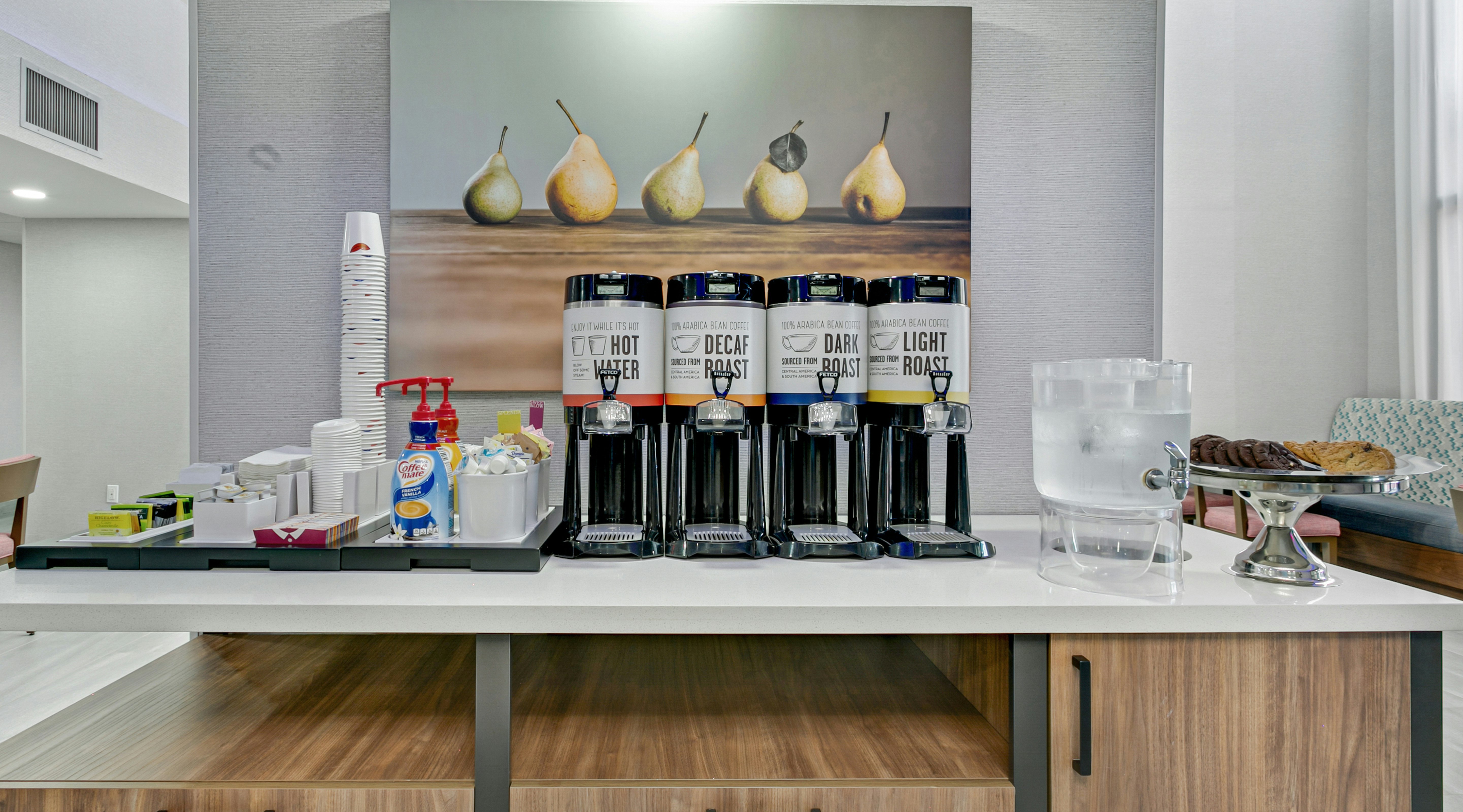 Hampton Inn Houston-Pearland 74/81