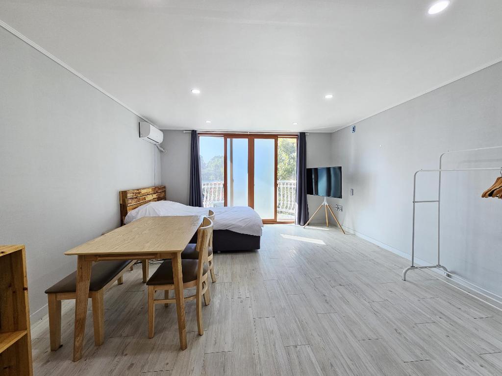 Greenside Pension 22/64