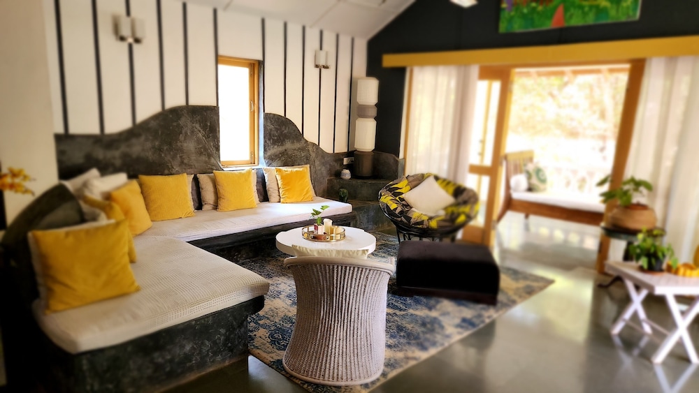 CASA ANJUNA 51/72
