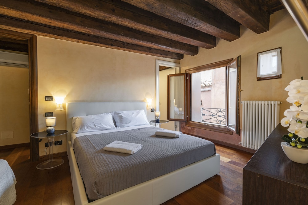 Doge Morosini Palace 13/50