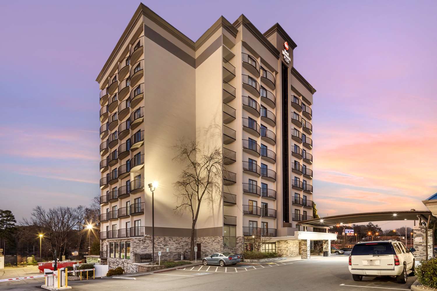 Best Western Plus Atlanta Airport-East 2/33