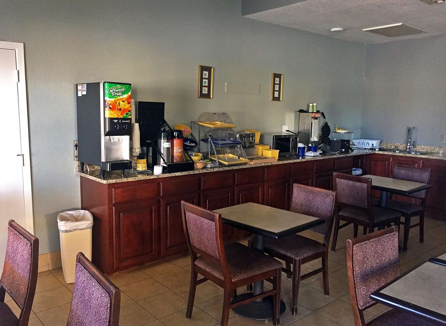 Americas Best Value Inn Bishop Kingsville 14/20