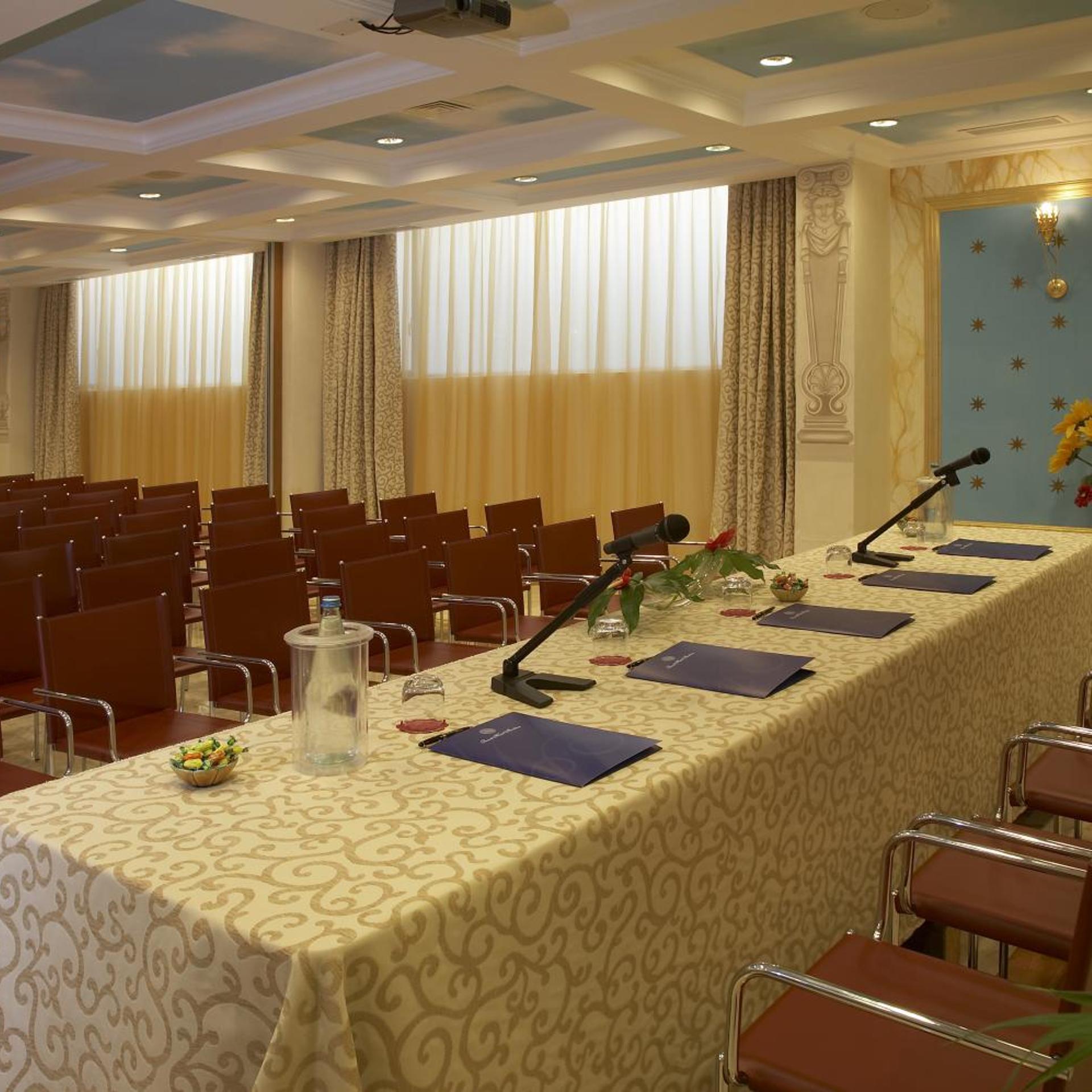 Grand Hotel Arciduca 39/50