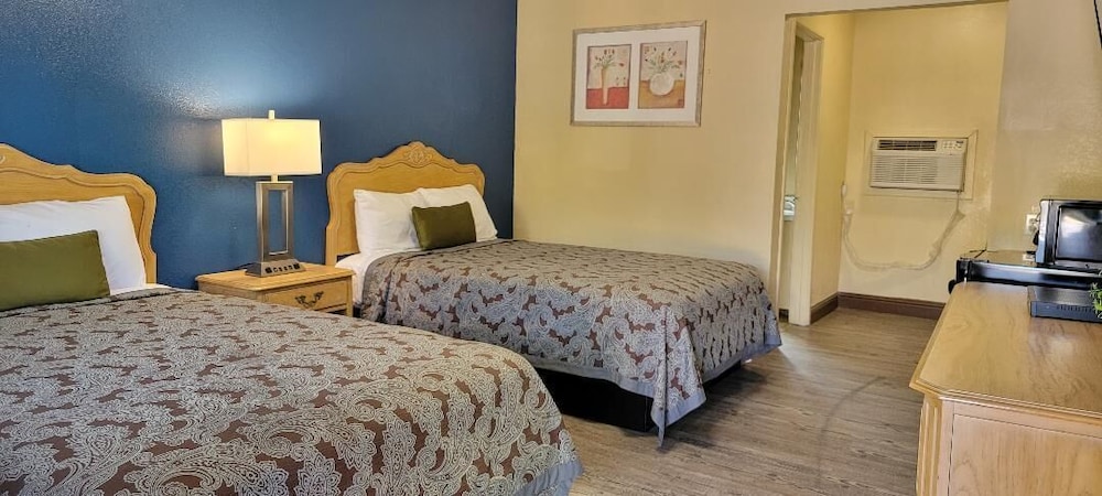 LAKEVIEW INN LUCERNE 31/66