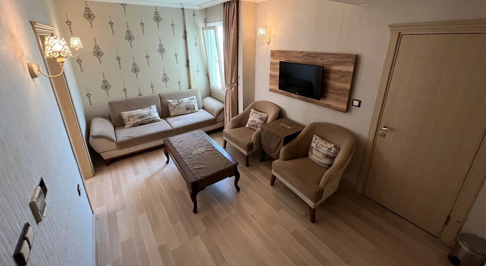 Fengo Hotel 52/69