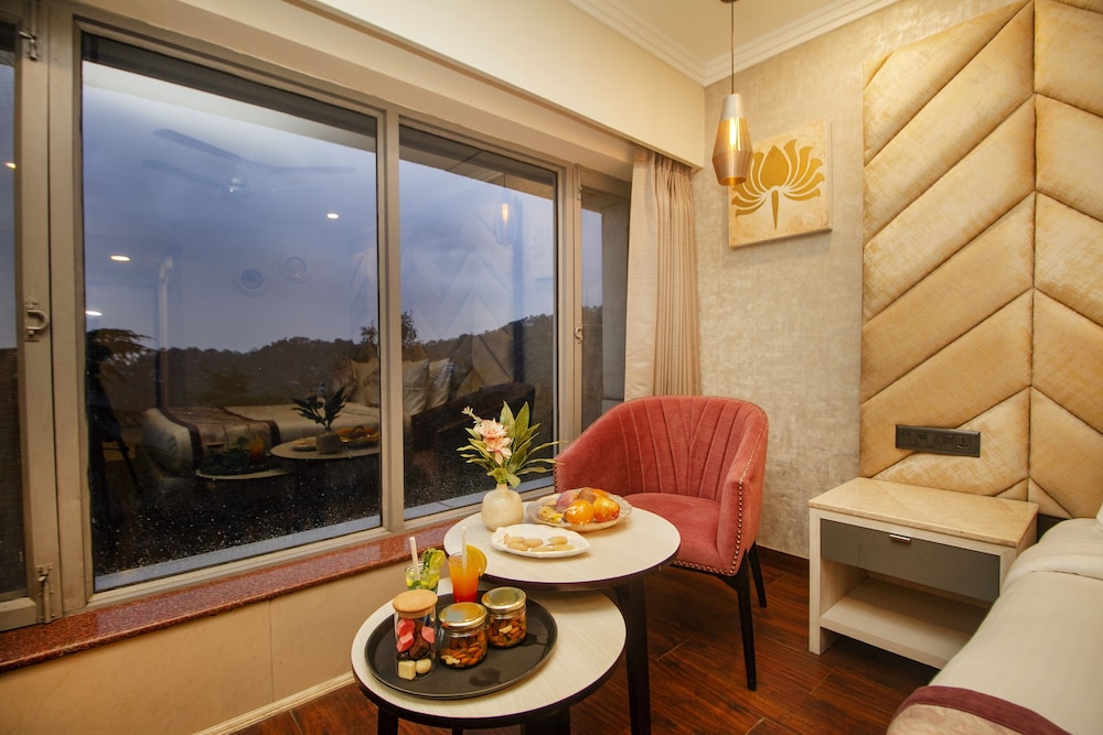 Amritara Surya, Mcleodganj 66/68