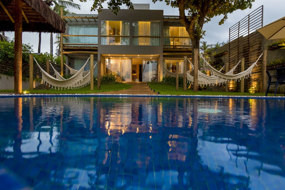 Flor de Lis Exclusive Hotel 4/51