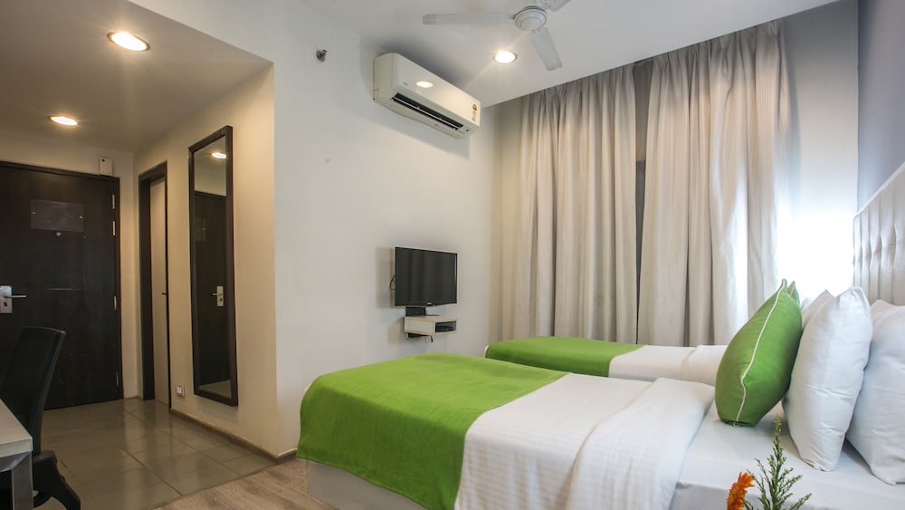 Mango Hotels Navi Mumbai 19/39