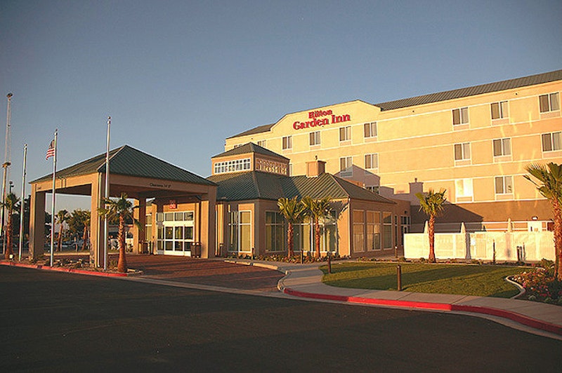 Hilton Garden Inn Victorville 2/38