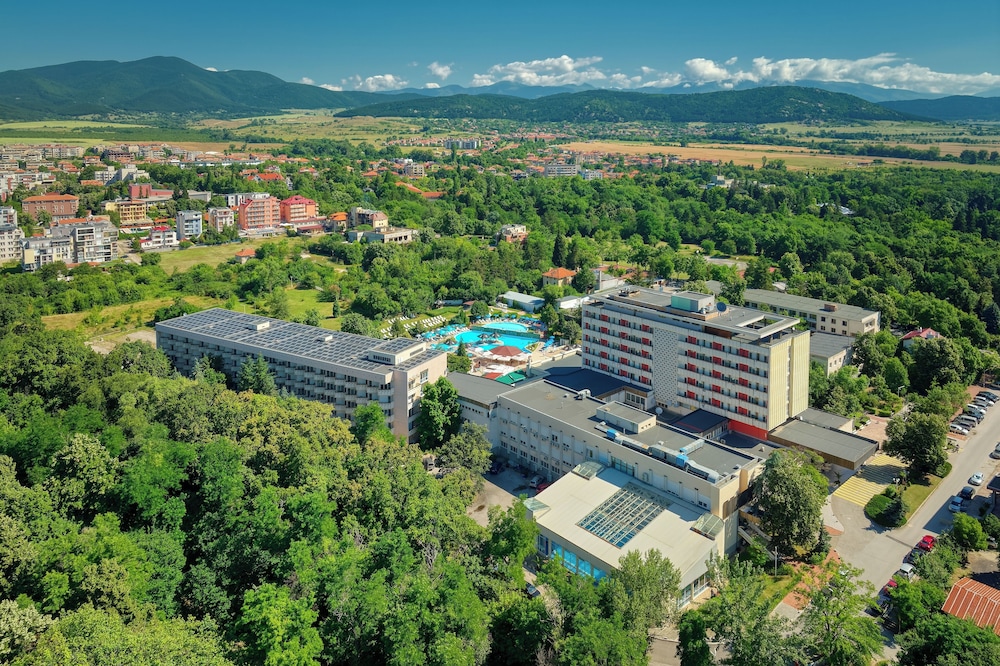 Augusta SPA Hotel 68/72