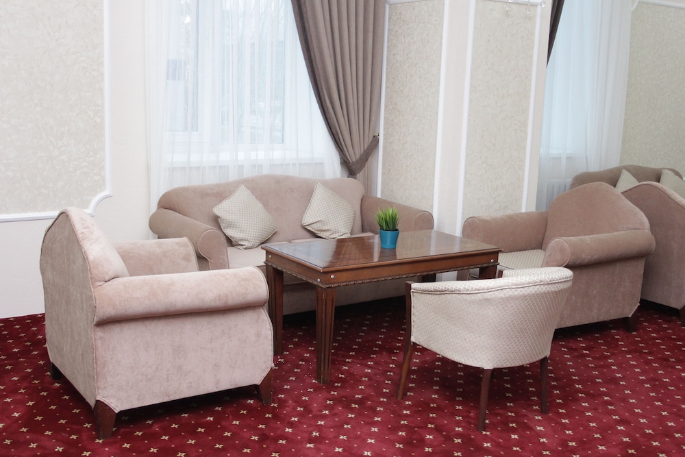 Tengri Hotel 35/61