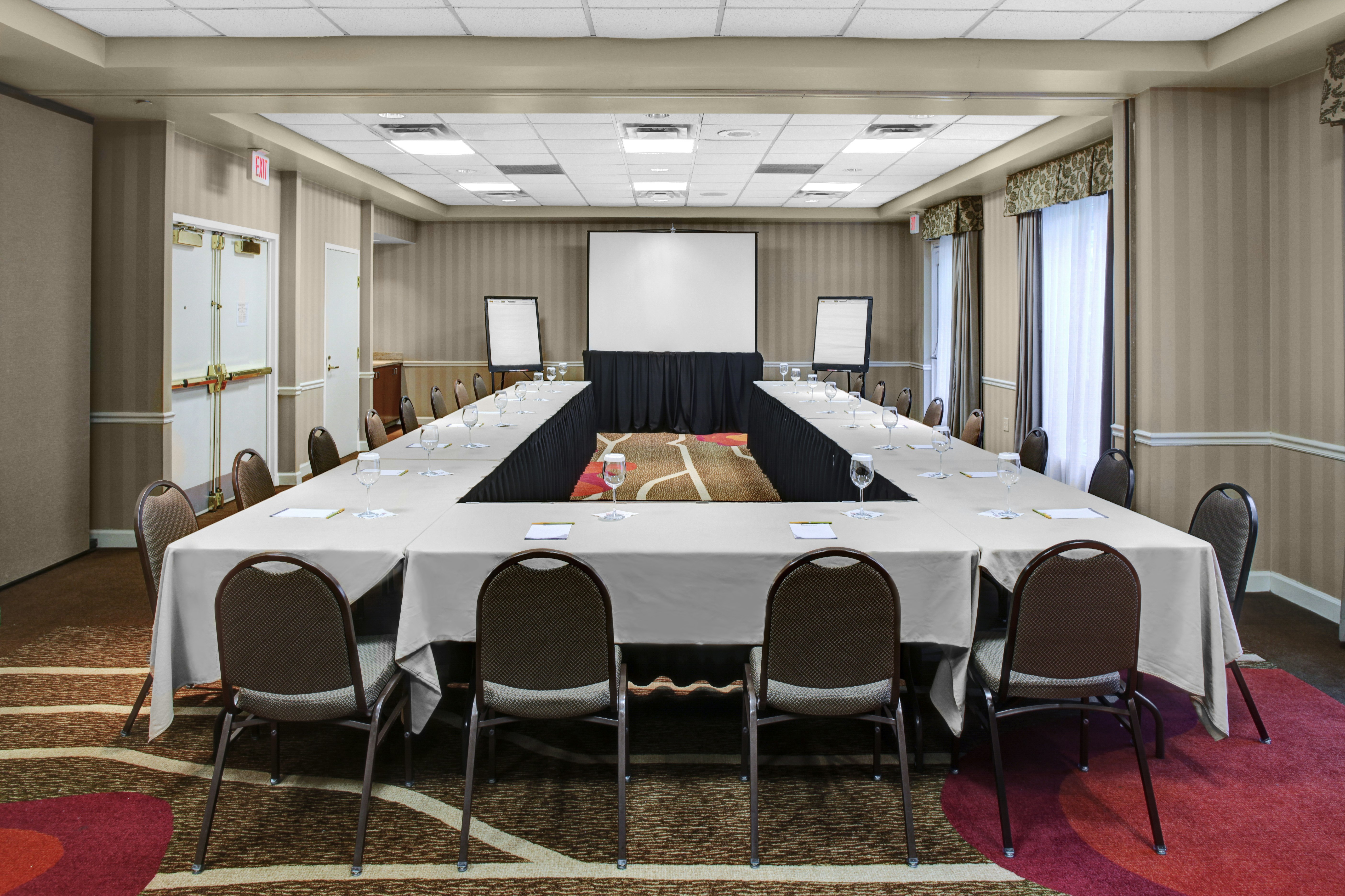 Hilton Garden Inn Atlanta North/Alpharetta 26/36