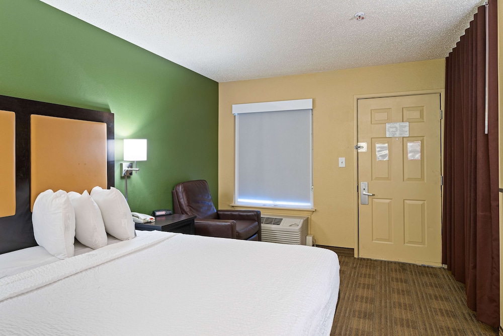 Extended Stay America - Washington DC - Reston 7/29