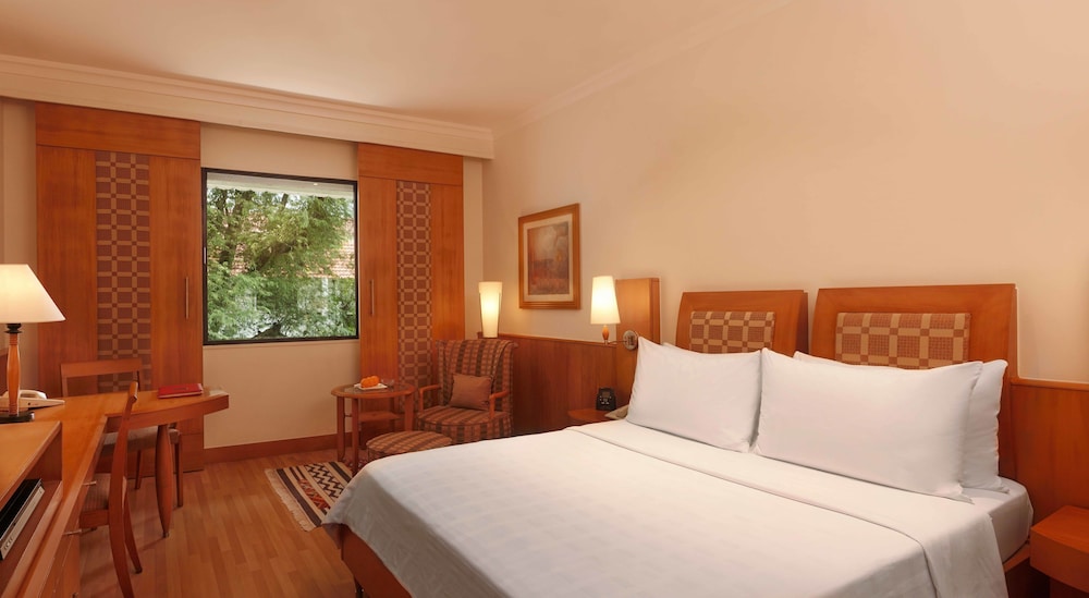 Trident Hotel Chennai 20/65