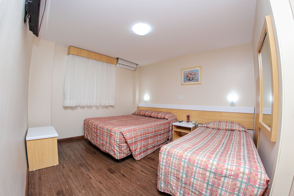 Hotel Express Terminal Tur 11/35