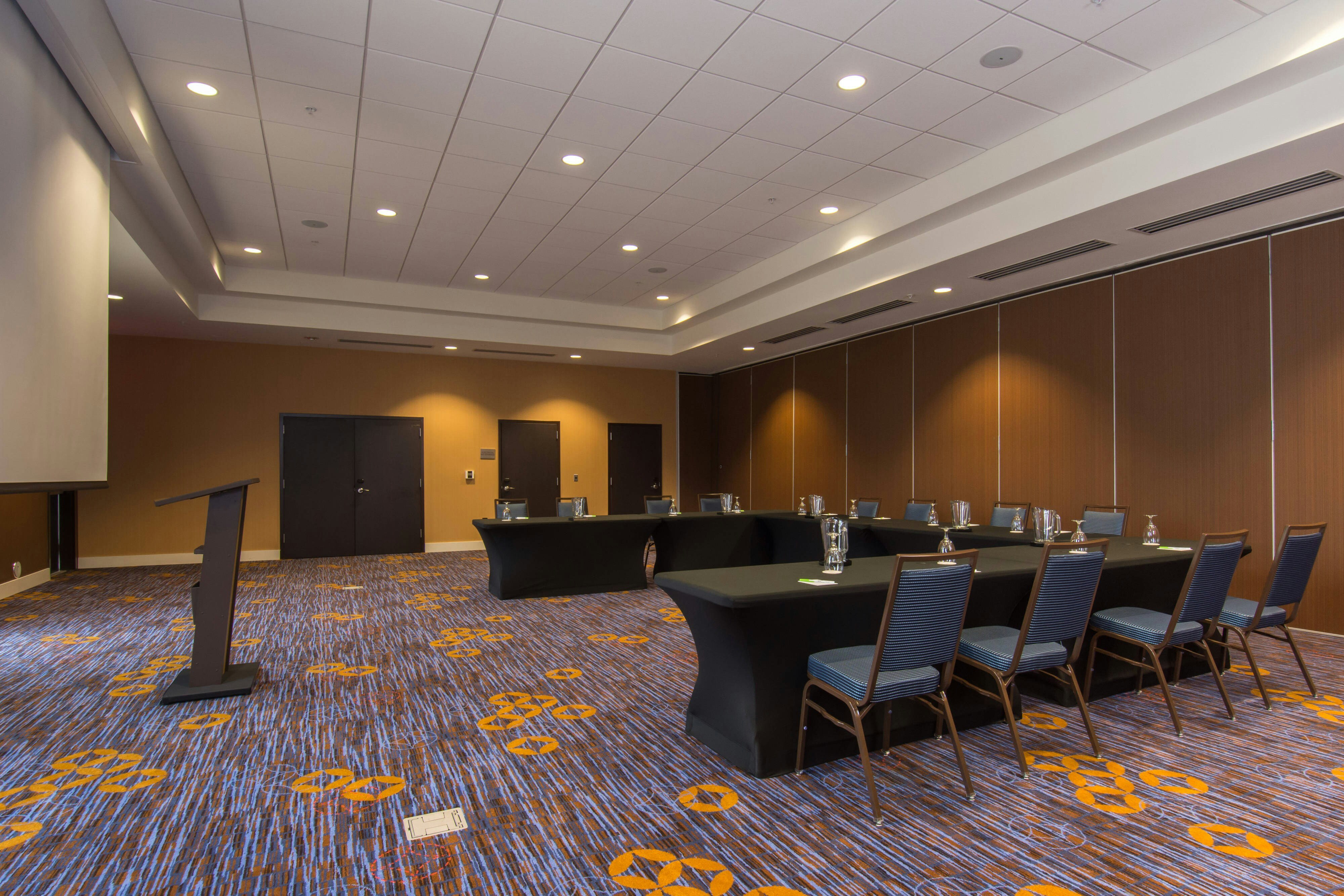 COURTYARD RALEIGH-DURHAM AIRPORT/BRIER CREEK 19/23