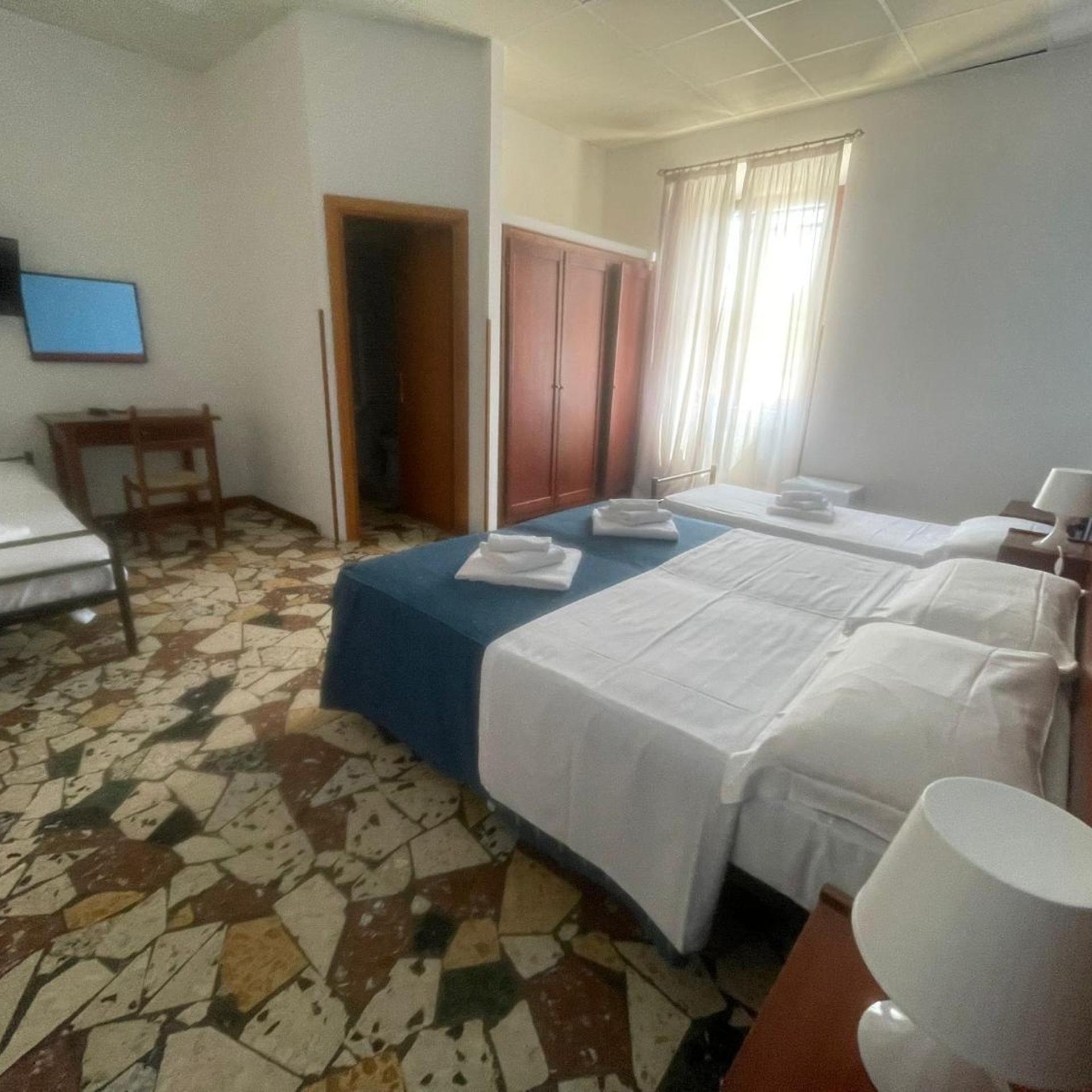 Hotel Mercede 2 18/50