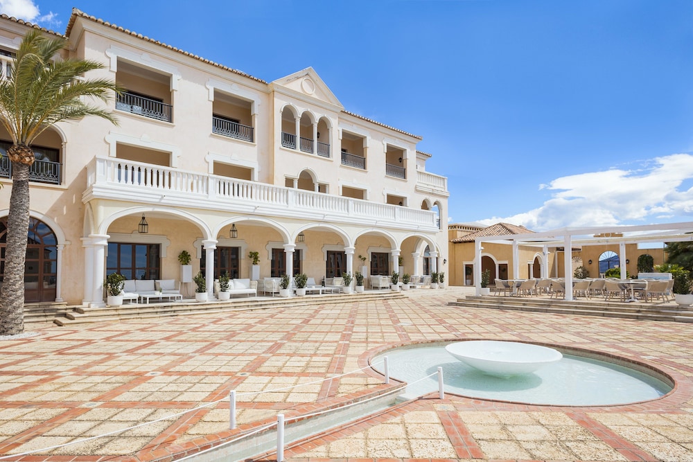 The Level At Melia Villaitana 6/50