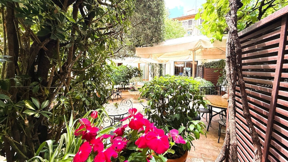 Relais Le Clarisse A Trastevere 72/78