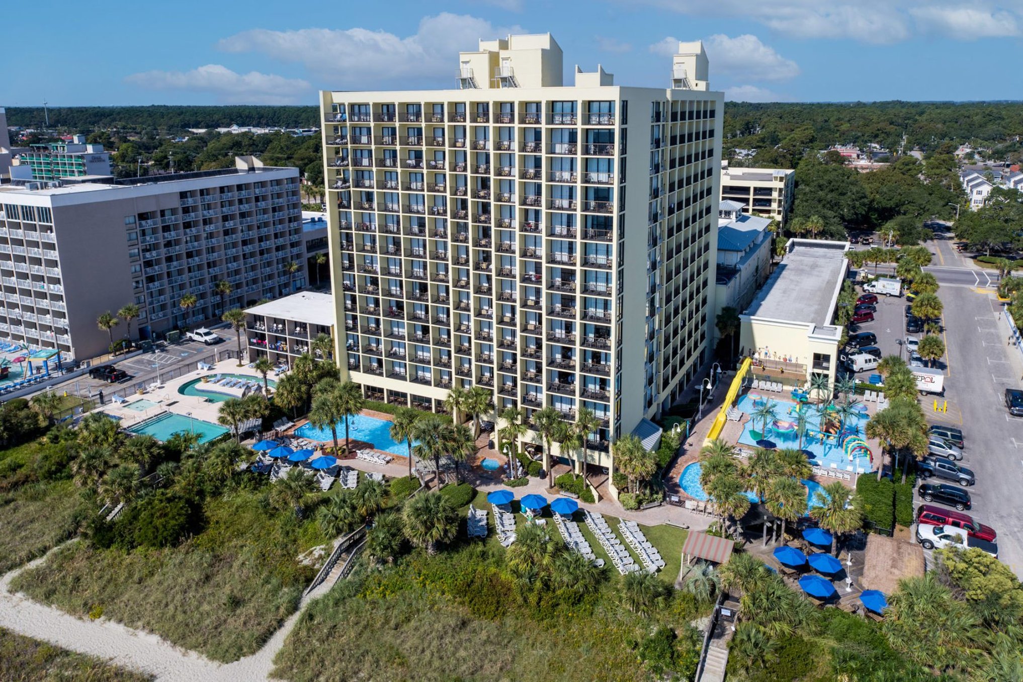 Sea Crest Oceanfront Resort photo3