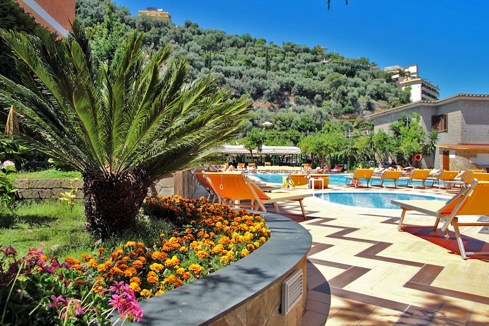 Grand Hotel Parco Del Sole 42/47