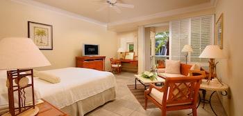 COLONIAL, OCEAN VIEW