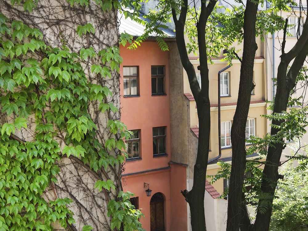 Antique Apartments Old Town 76/79