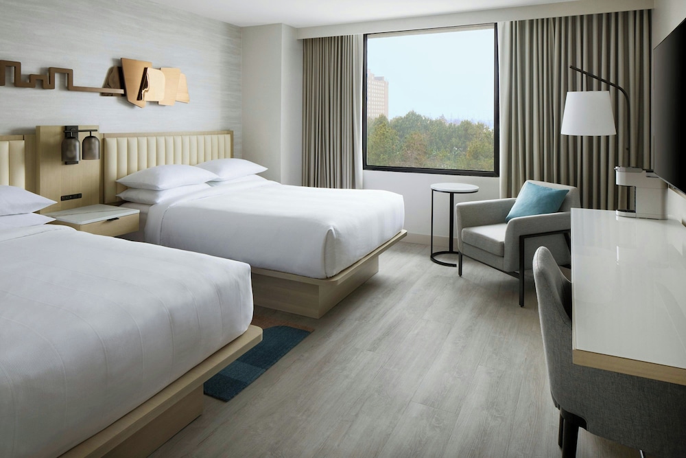 غرفة بسريرين كوين، Toronto Airport Marriott 2/17