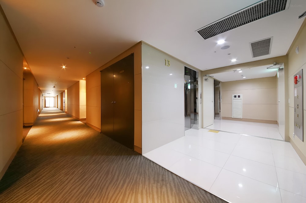 Hotel Lart Gimpo 23/78
