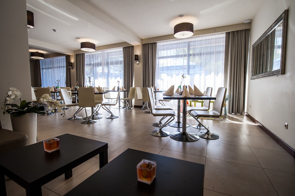 Hotel Emocja Spa 28/50