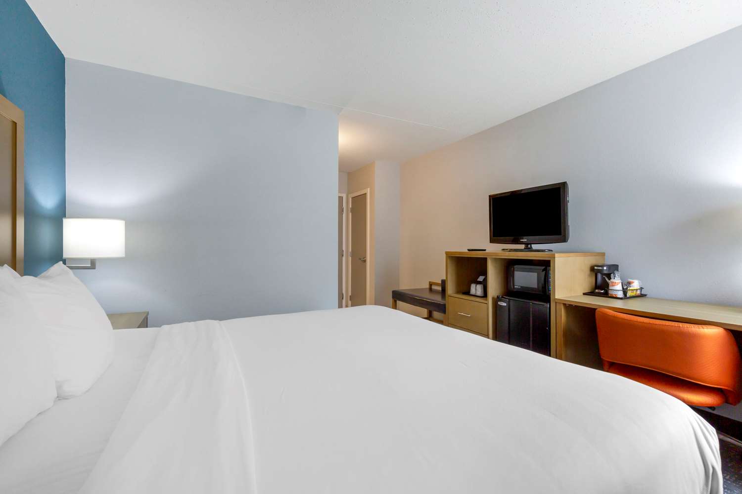 UPGRADE, EFFICIENCY, KING BED