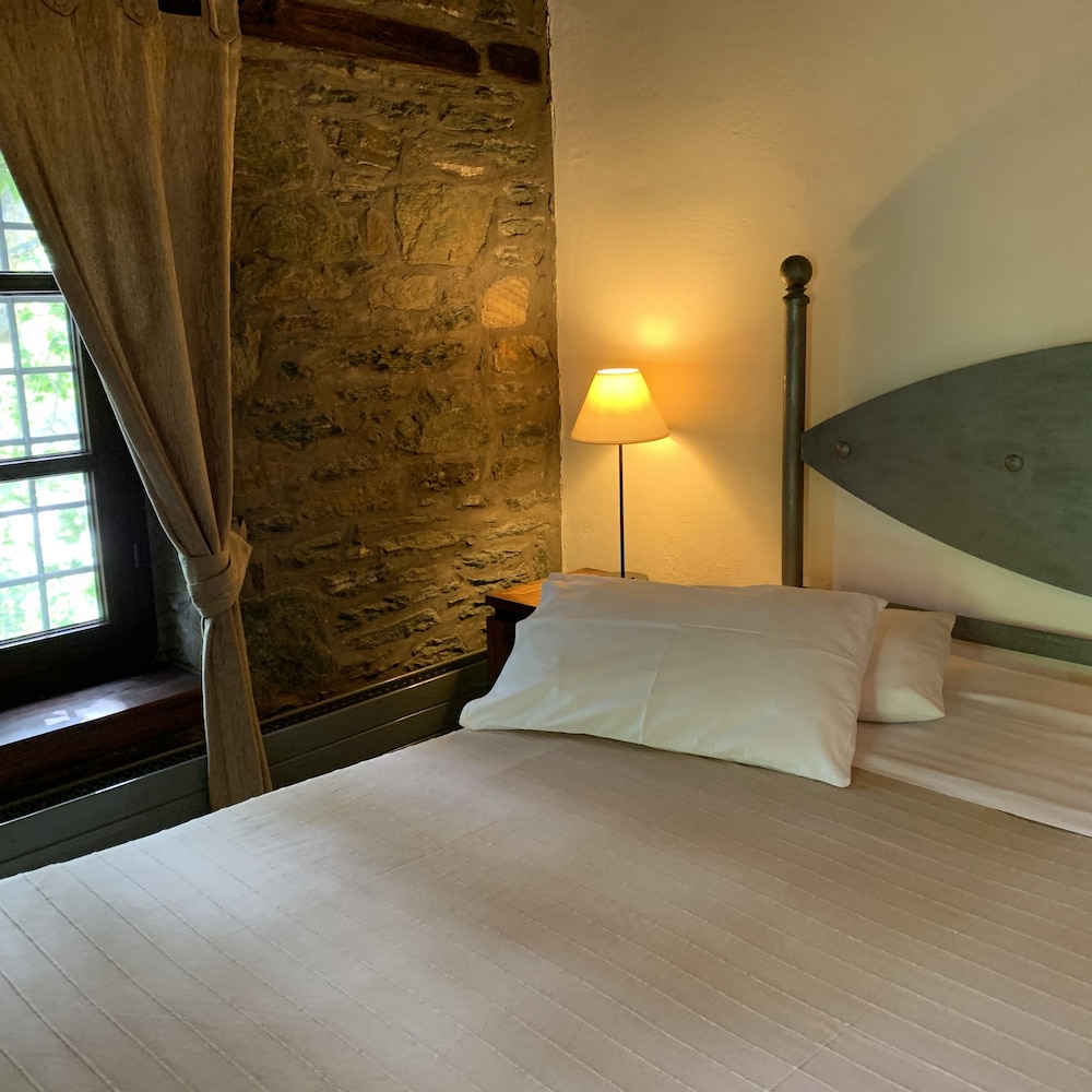 Palio Eleotrivio Guesthouse 13/50