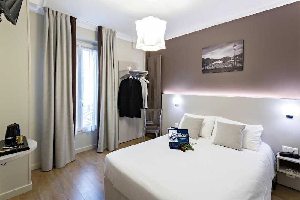 MODERN HOTEL 22/51