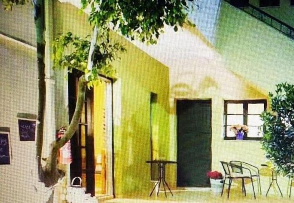Evangelos Apartments 5/49