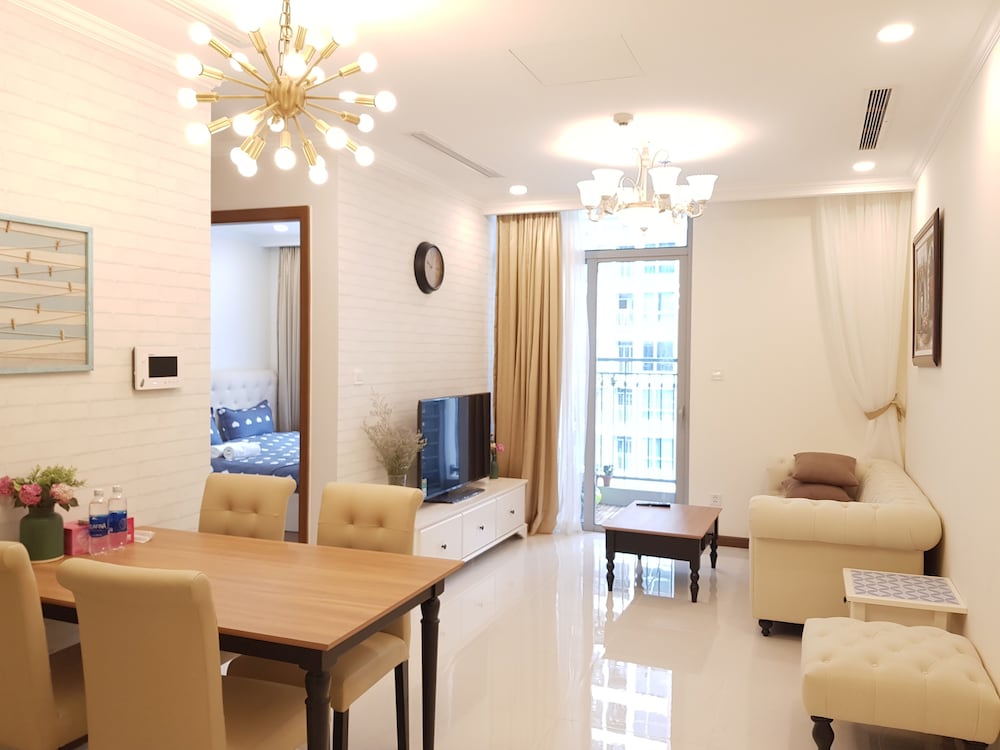 The Berry Luxury Serviced Apartment 26/50