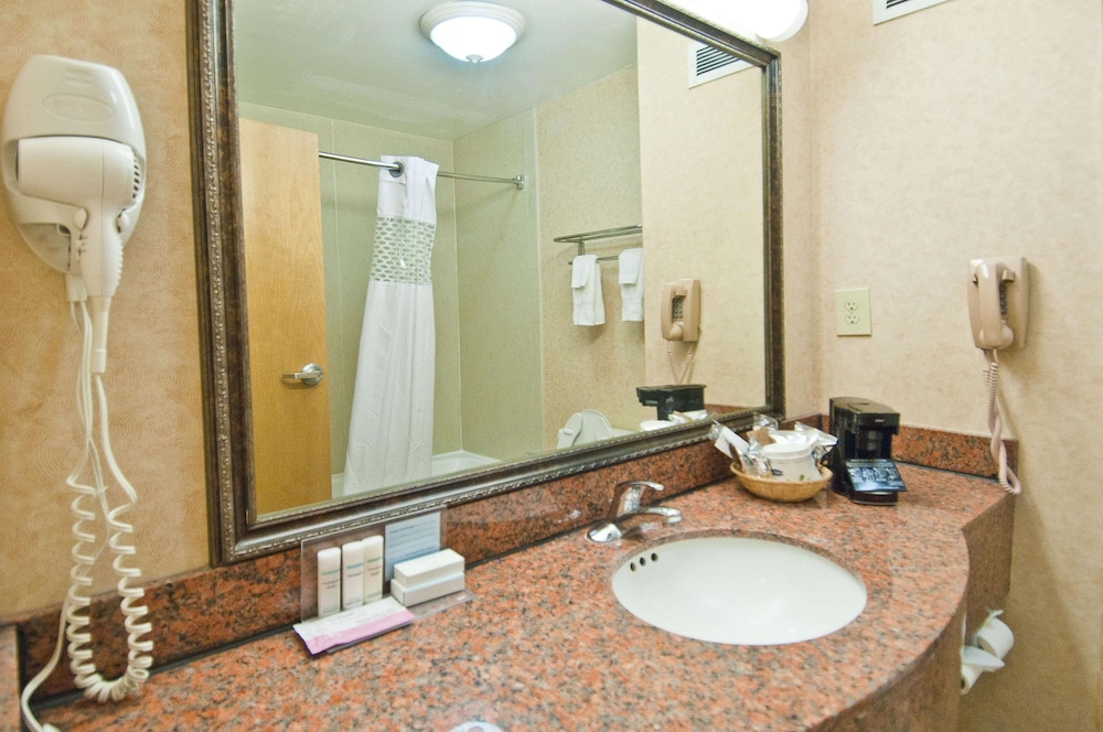 Hampton Inn Lafayette LA 11/34