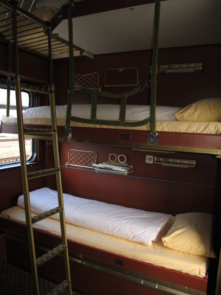 Train Lodge Amsterdam 14/34