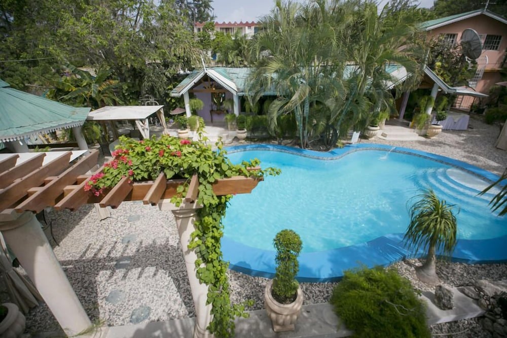 Palm Inn hotel 29/33