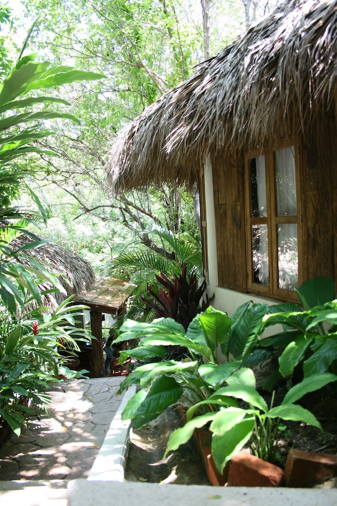 Cabanas Biuzaa 19/21