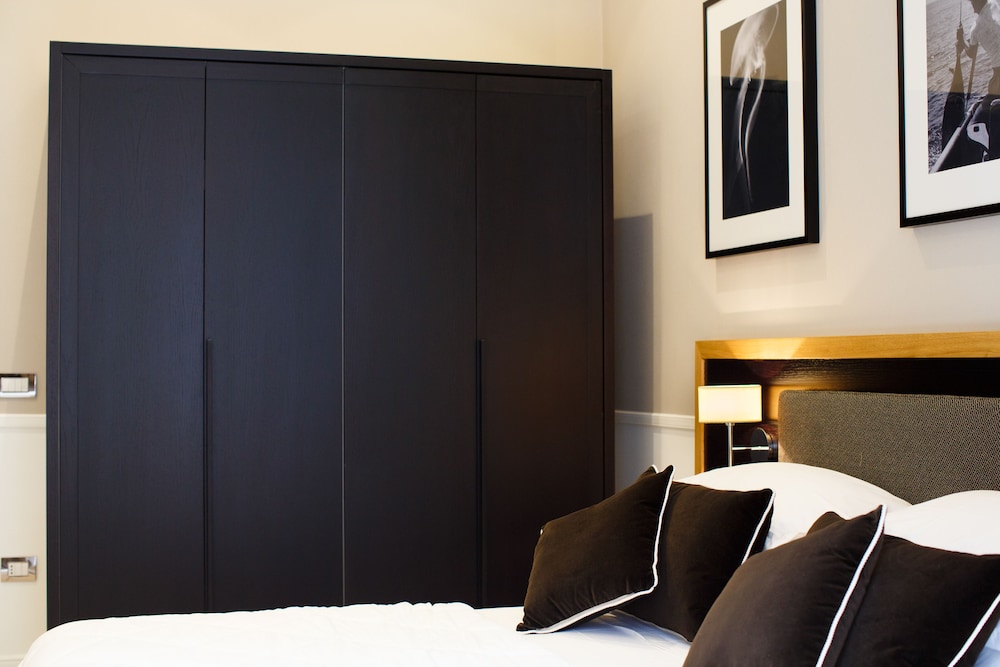 Nap Luxury Guest House 24/50