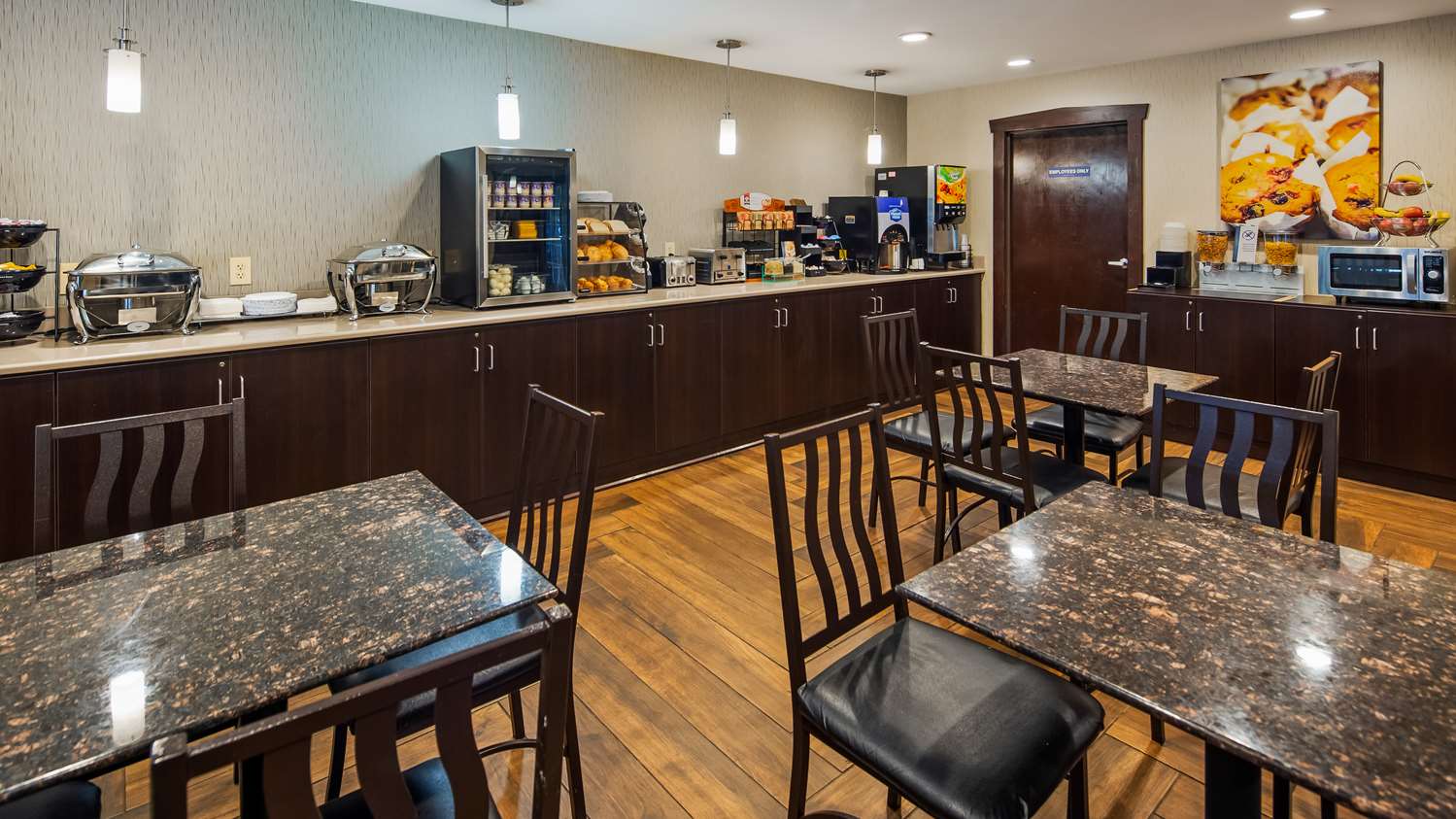 Best Western Crown Inn & Suites 7/10
