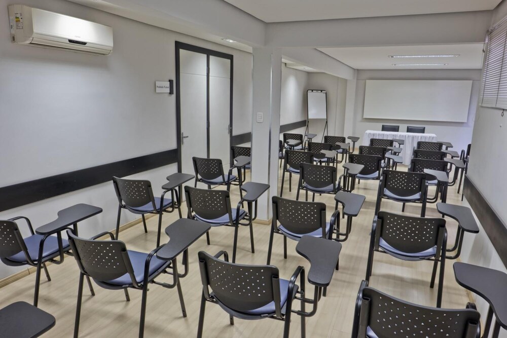Tri Hotel Centro Chapeco 57/65