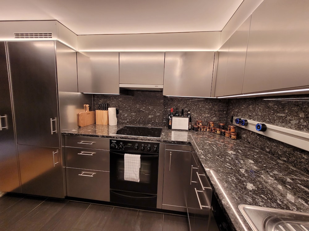 Historic City Center Apartment By Airhome 25/50