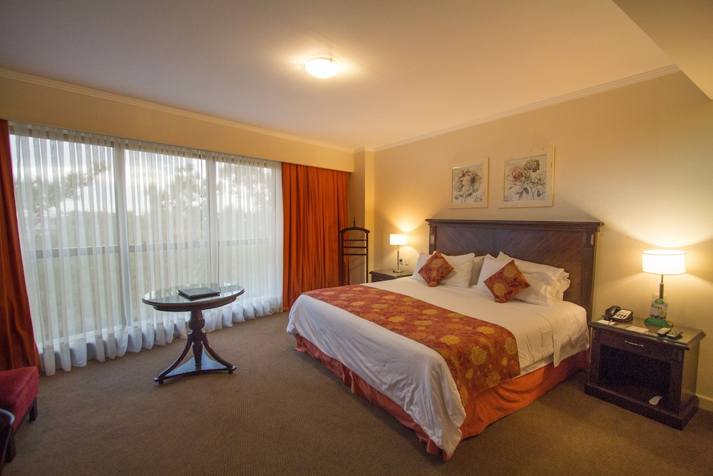 Hotel Casino Acaray 25/65