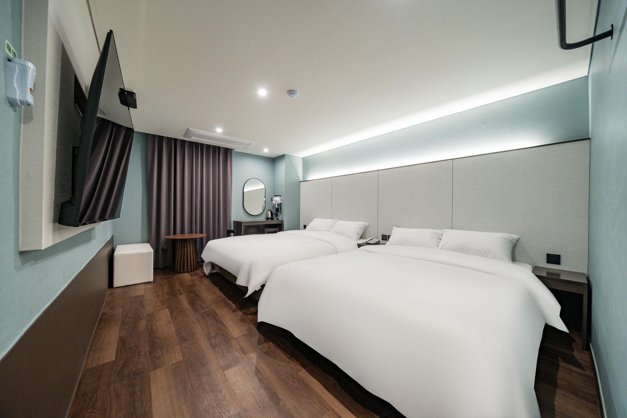 Room, 2 Double Beds