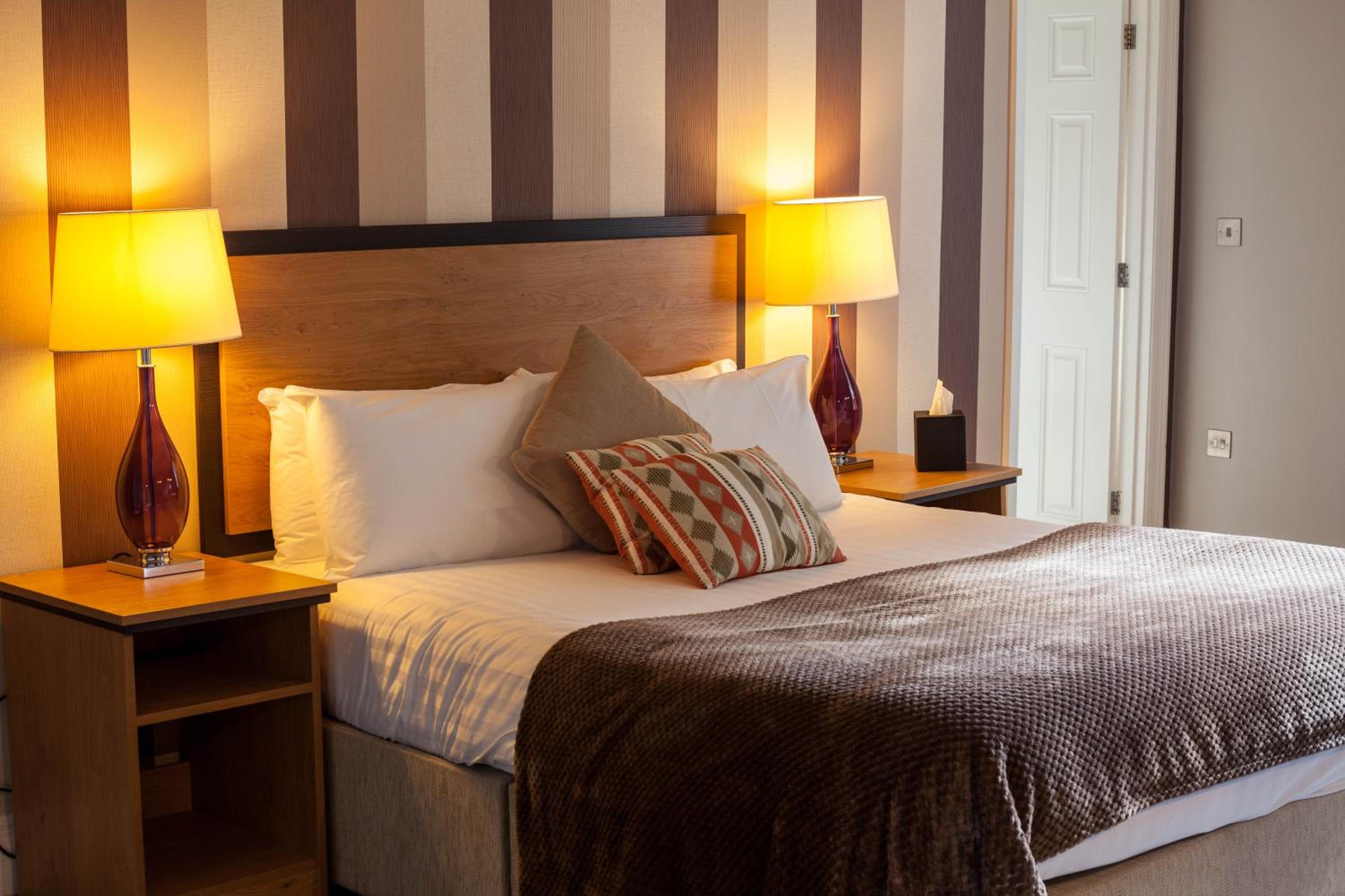 Deluxe, Double Bed