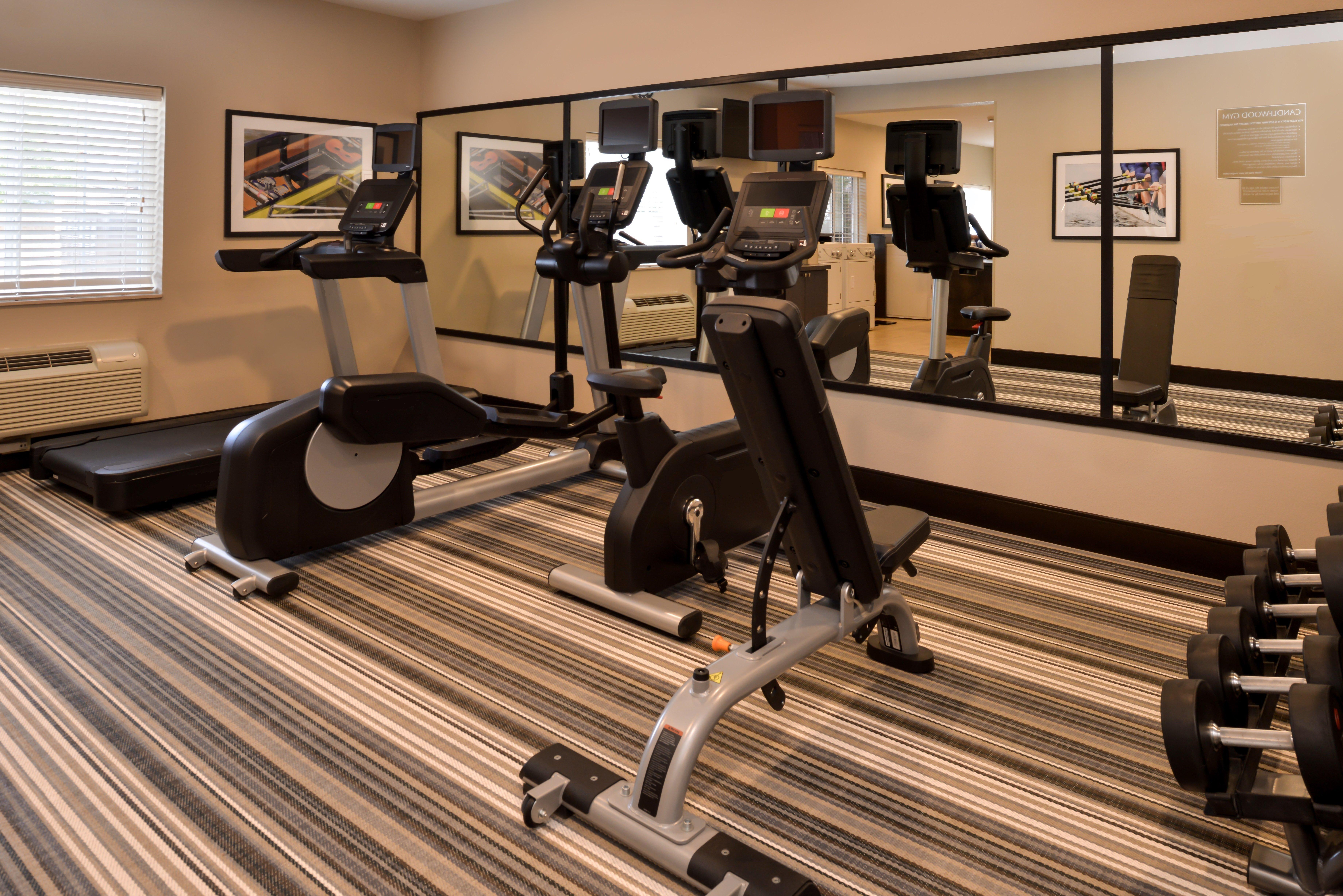 Candlewood Suites Bloomington - Normal an IHG Hotel 13/31